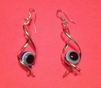 Pendientes aluminio plateado con bola ojo turco